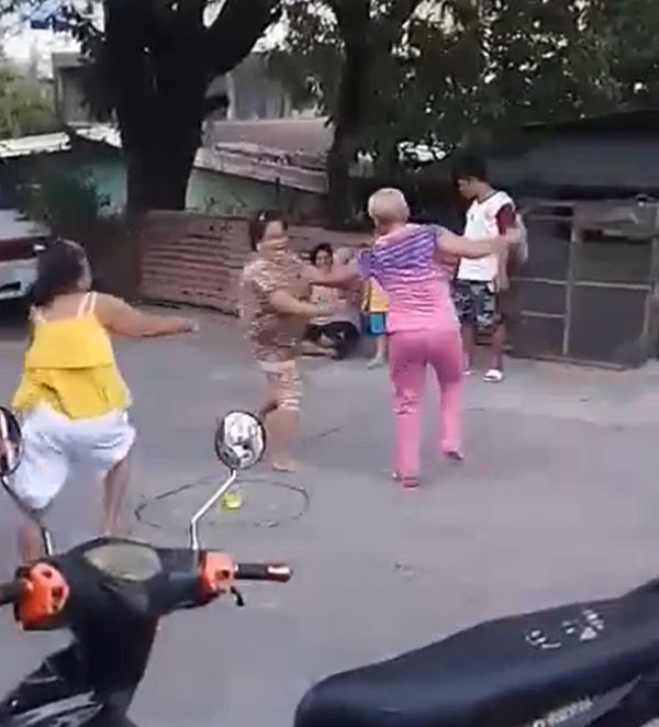 old ladies playing tumbang preso